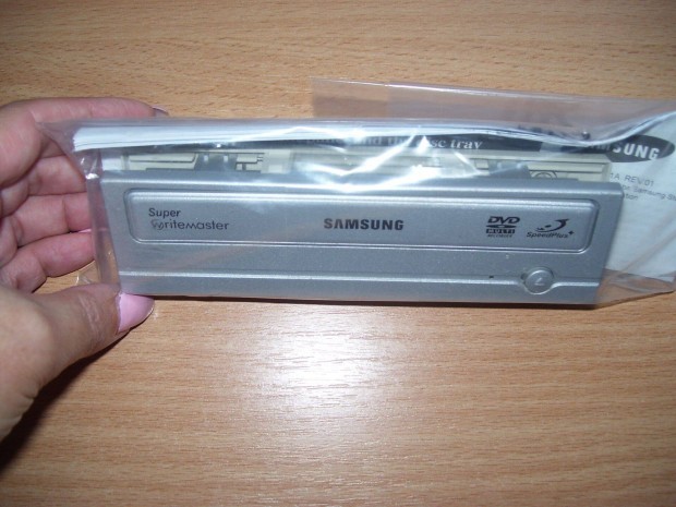 DVD r-olvas ellap - Samsung