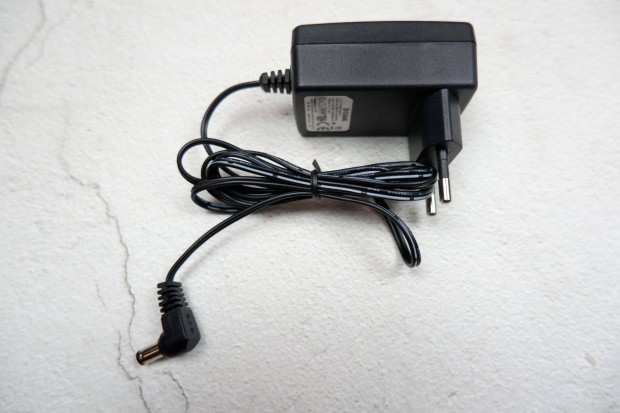 D-Link 220V-os hálózati adapter 5V 1A AMS47-050100FV
