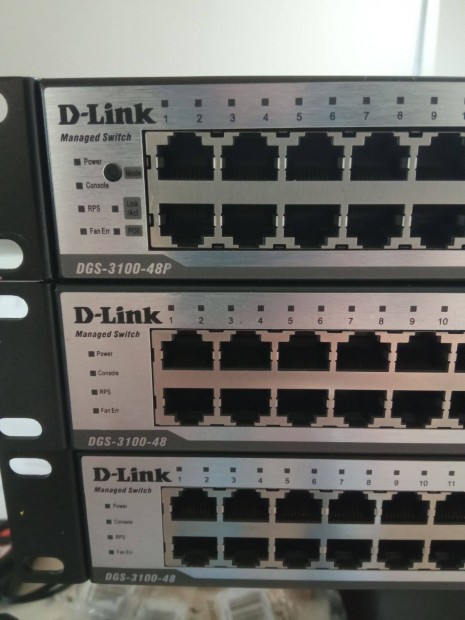 D-Link 3100-48 switch - 1 db
