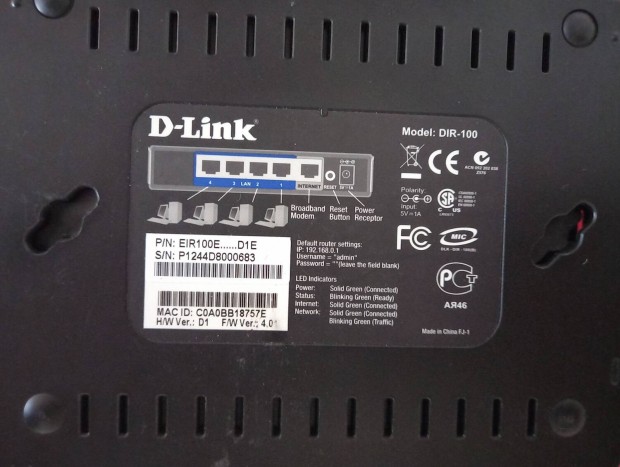 D-Link DIR-100 router
