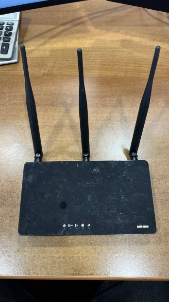 D-Link DIR-809 Wifi router