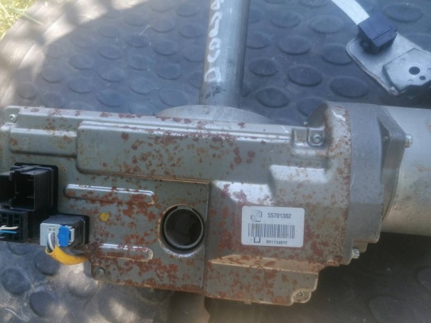 D corsa elektromos szervkormny egysg
