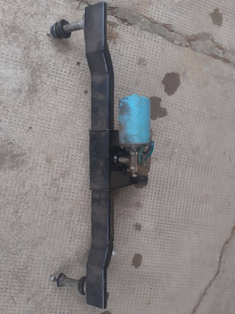 Dacia 1300 1310 ablakt�rl� motor