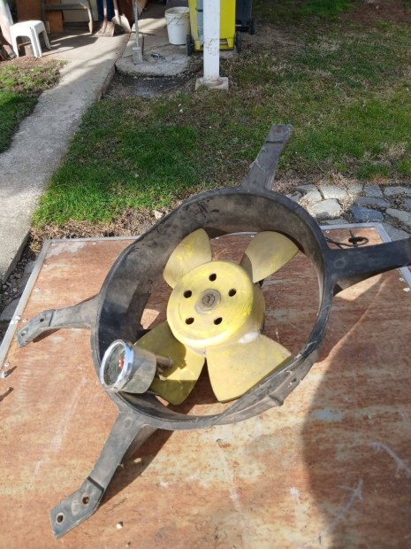 D�cia 1310-es alkatr�szek