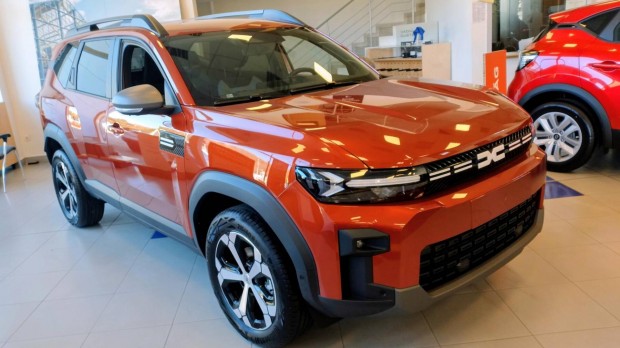 Dacia Bigster 1.8 Hybrid Journey raktron. 3.9%...