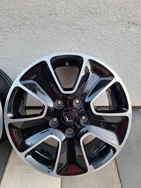 Dacia Duster 16 colos felni nagyon szp llapotban