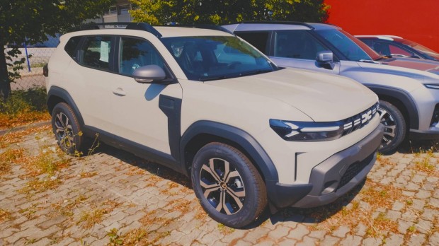 Dacia Duster 1.2 TCe Expression raktron. akci...