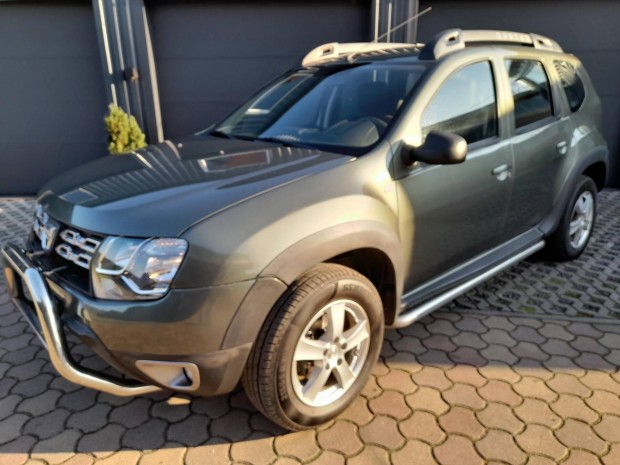 Dacia Duster 1.5 dCi Arctic EURO6 4x4 sszeker...