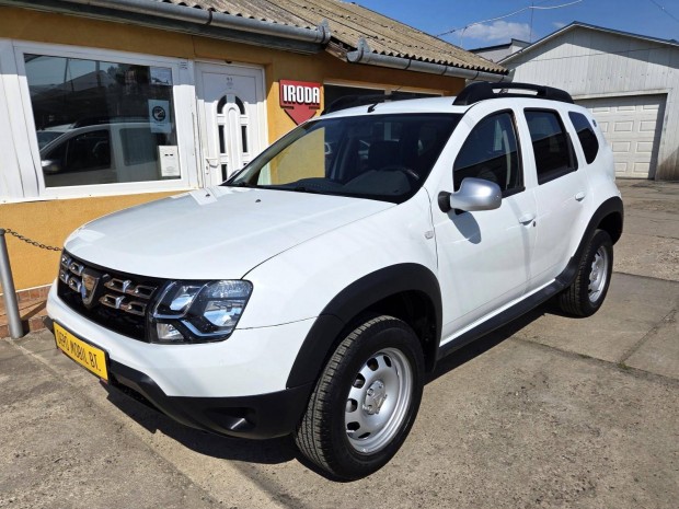 Dacia Duster 1.6 Access Black Edition