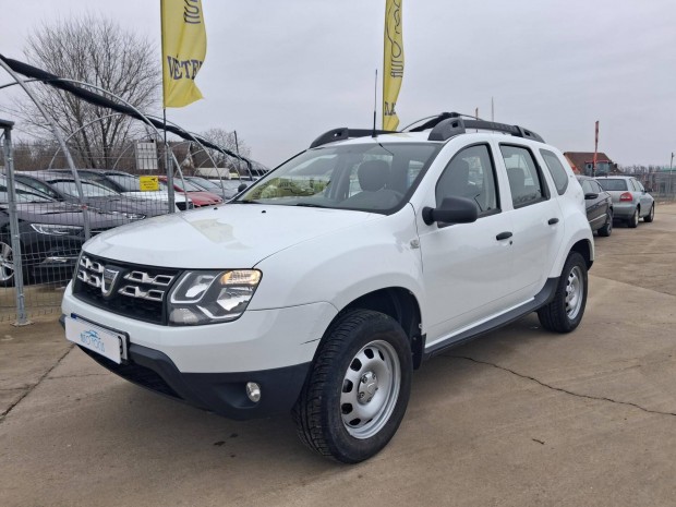 Dacia Duster 1.6 Access Magyar. 1 Tulaj.Kl�ma.9...