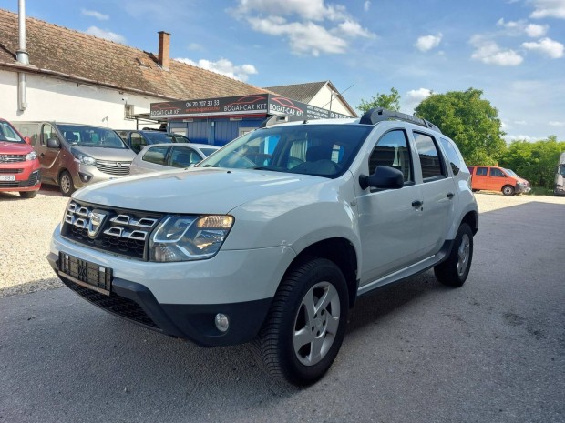 Dacia Duster 1.6 Arctic 2WD!Klíma!171Ekm!1.6 be...
