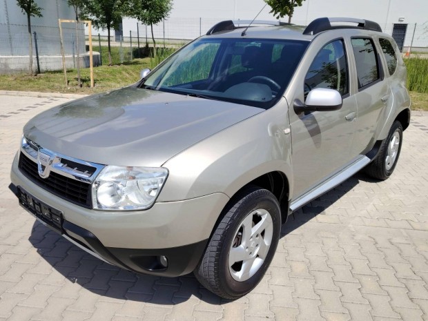 Dacia Duster 1.6 Arctic Arctic Music Hibátlan!
