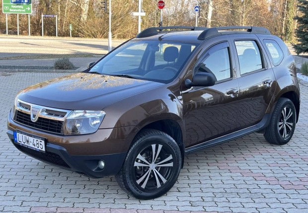 Dacia Duster 1.6 Cool 4x4 Eredeti Magyar Csak 8...