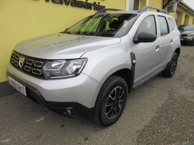Dacia Duster 1.6 SCe Essential 74 Ezer Km ! Nav...
