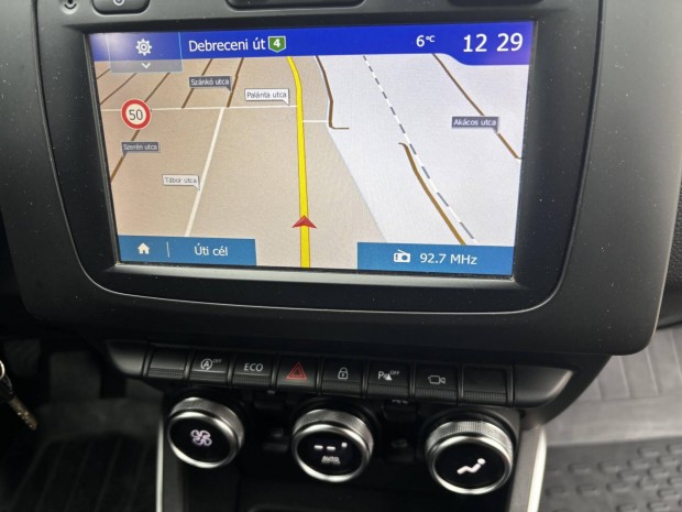 Dacia Duster 1.6 SCe Prestige EURO6.2 forgalmib...