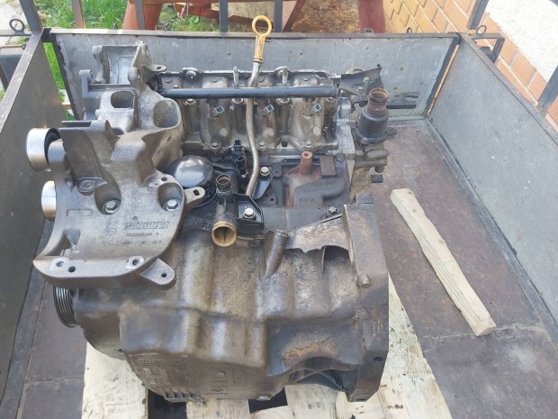 Dacia Duster 1.6 k4m A 606 motor