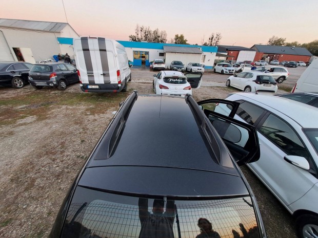 Dacia Duster I. Facelift 2015 1.5 Dci diesel bontásra, csomagtartó sín