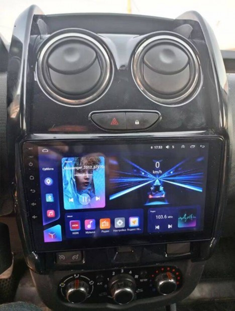 Dacia Duster Multimédia Carplay GPS Rádió Tolatókamerával