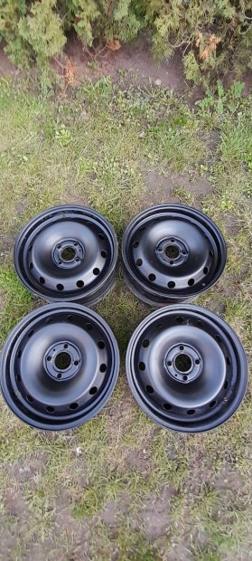 Dacia Duster Renault Laguna 3 Megane 3 Lemezfelni Aclfelni Felni 16