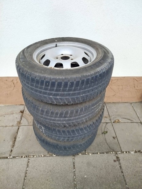 Dacia Duster Tlikerk