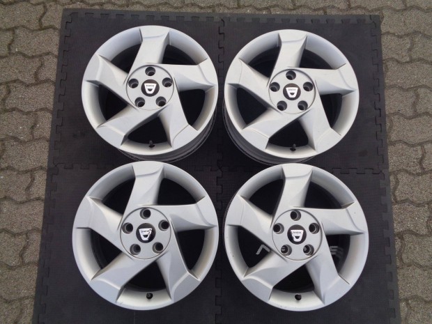 Dacia Duster gyri alufelni 16-os, 5114.3-as, szp llapotban elad