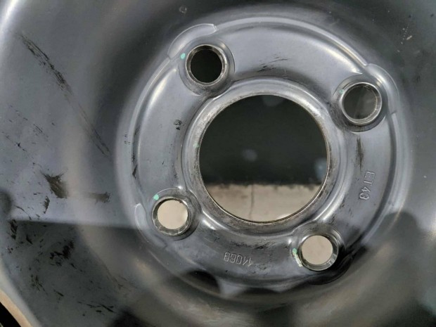 Dacia Lemezfelni elad