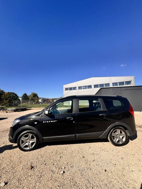 Dacia Lodgy 115 LE Stepway Benzines Szp llapt...