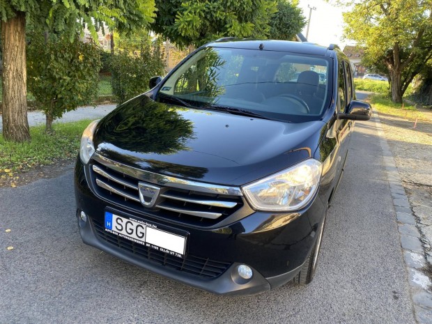 Dacia Lodgy 1.5 Blue dCi 15th Celebration (7 sz...