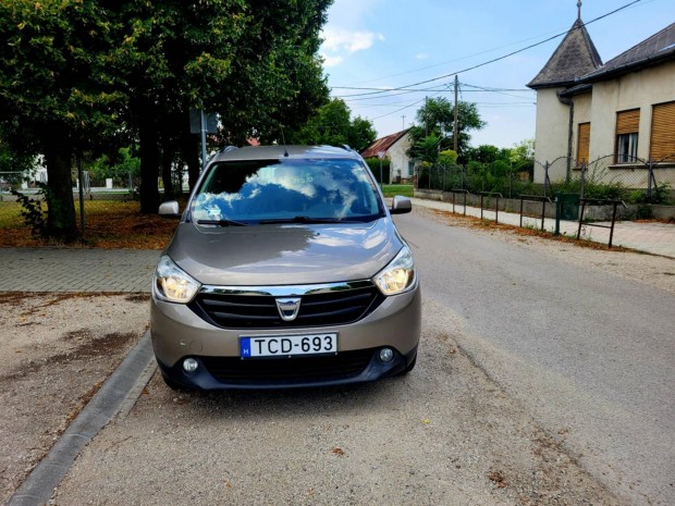 Dacia Lodgy 1.5 dCi Arctic (7 személyes )