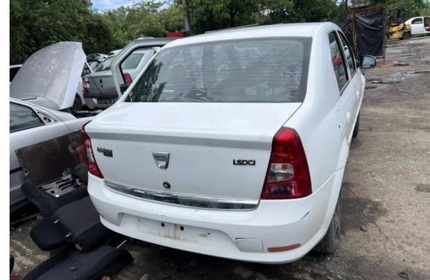 Dacia Logan Sedan facelift csomagtér ajtó 2009-