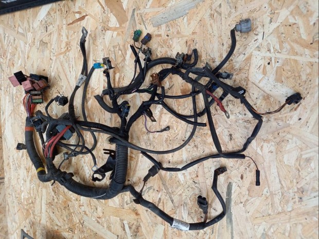 Dacia Logan (2004-2010) 1.5DCI Motort�r K�belk�teg