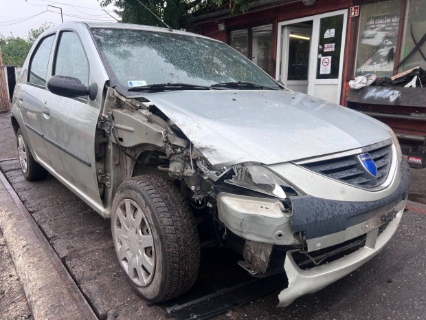 Dacia Logan (2005) 1.4i K7JA Alkatrszek #M3100
