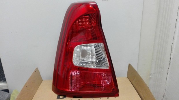 Dacia Logan h�ts�l�mpa bal