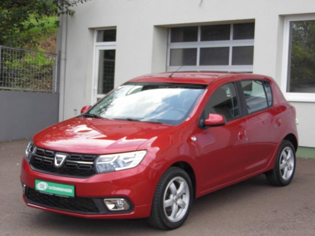 Dacia Sandero 0.9 TCe Arctic EURO6 Szervizknyv...