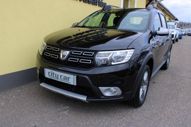 Dacia Sandero 0.9 TCe Stepway Els� Tulajdonost�...