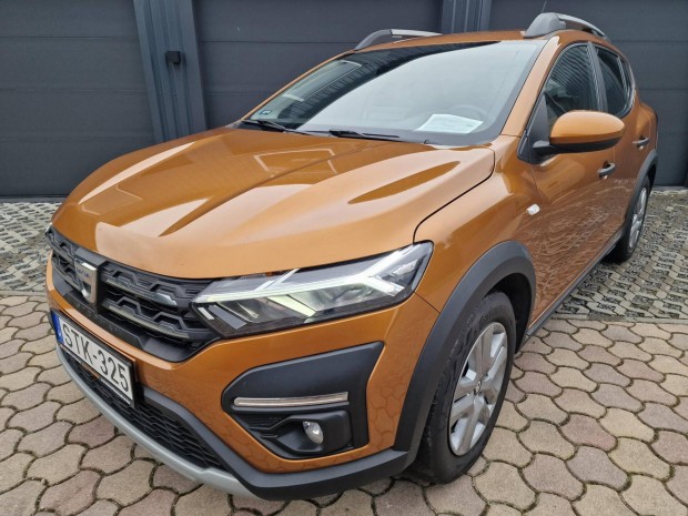 Dacia Sandero 0.9 TCe Stepway Gy�ny�r� Narancsb...