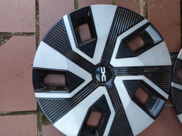 Dacia Sandero 16 os d�szt�rcsa szett 