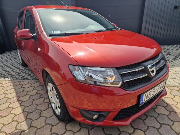 Dacia Sandero 1.2 Arctic EURO6 Kevés KM-Magyaro...