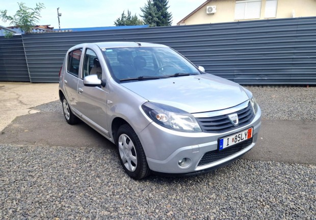 Dacia Sandero 1.4 Ambiance 115 e.km - szervzk...