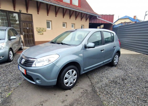 Dacia Sandero 1.6 Arctic Arctic Music 121 000 K...