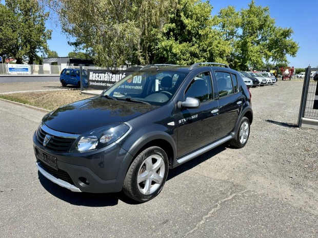 Dacia Sandero 1.6 Stepway Klíma.Friss Vizsga