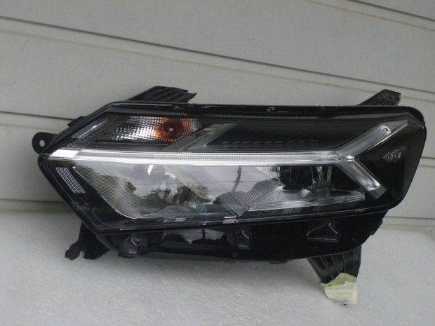 Dacia Sandero III Logan III Bal első Led Fényszóró 260605914R 2020-tól