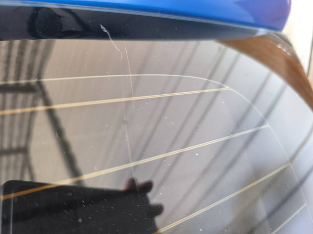 Dacia Sandero II. csomagter ajt�.