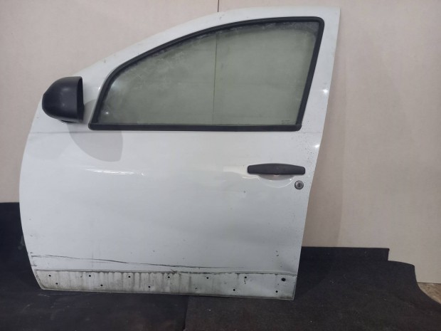 Dacia Sandero ajt 2011