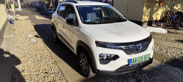 Dacia Spring Comfort Plus elektromos aut�