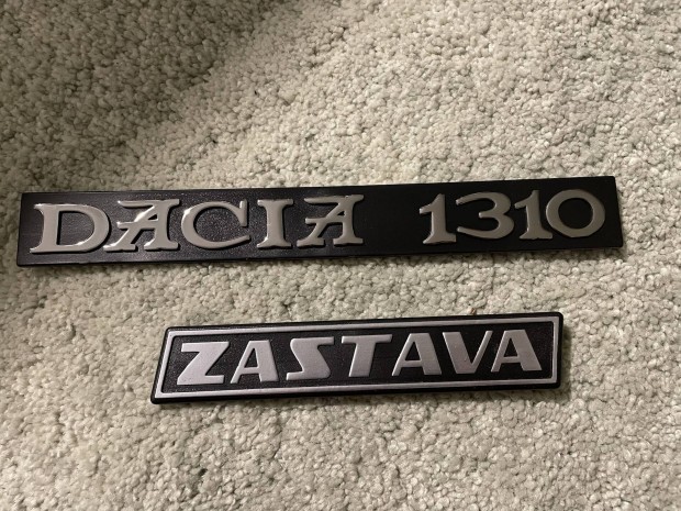Dacia Zastava felirat j 