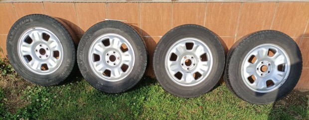 Dacia acl felni elad