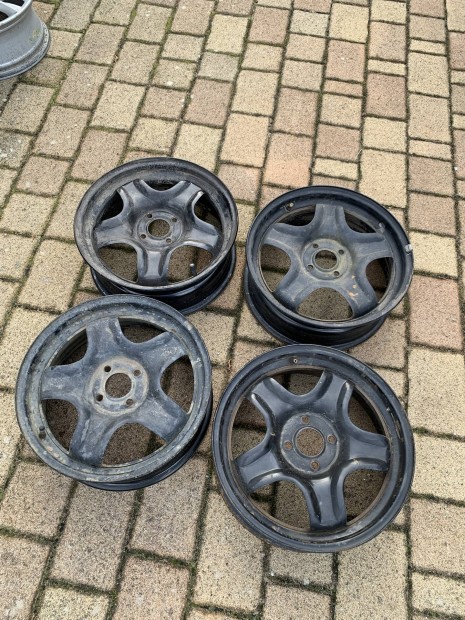 Dacia dokker Lodgy sandero logan jogger lemezfelni et37 felni kerk