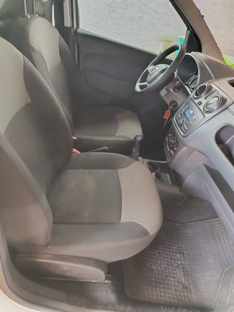 D�cia dokker motor K9KE62 elad�