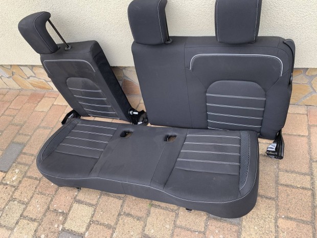 Dacia duster II 2 hts ls garnitra teher aut talakts